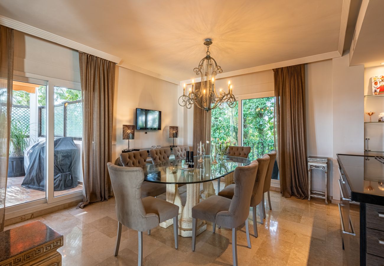 Ferienwohnung in Marbella -  Palm Beach Penthouse (R2611208)