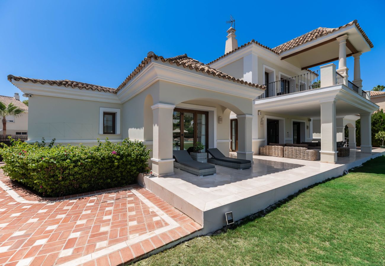 Villa in Neu-Andalusien - Villa Michelle 