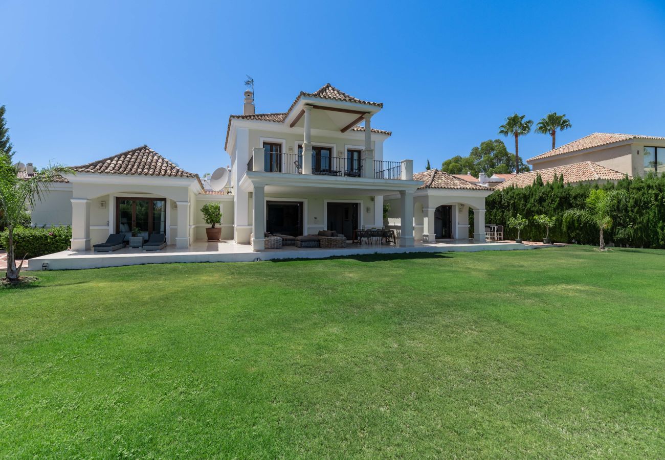 Villa in Neu-Andalusien - Villa Michelle 