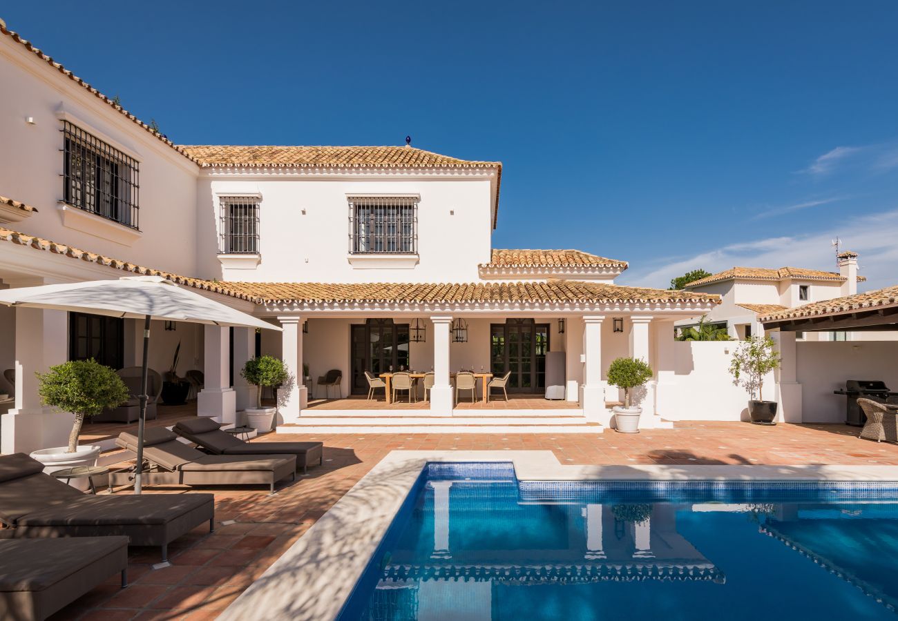 Villa en Nueva andalucia - Villa Oliva