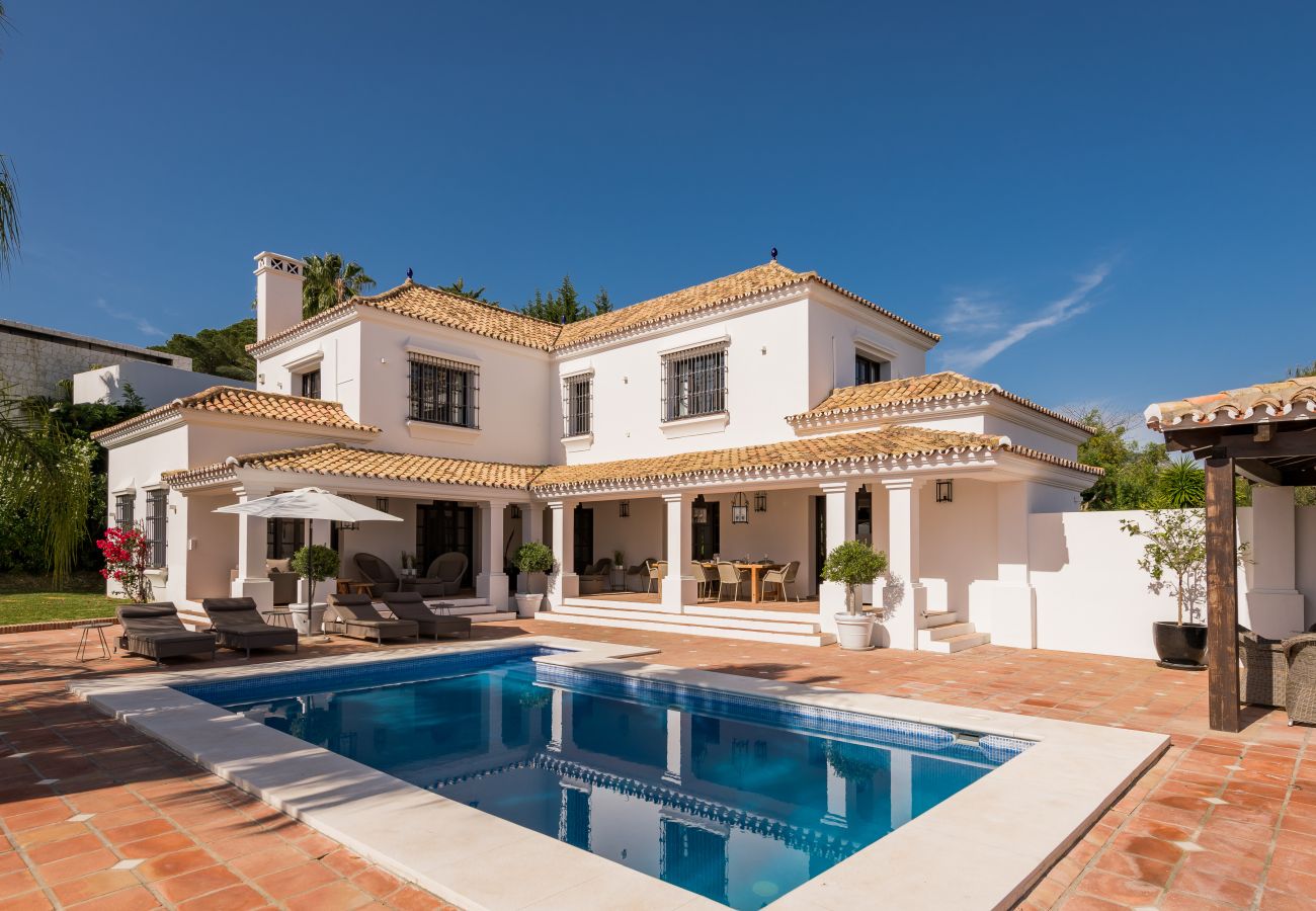 Villa en Nueva andalucia - Villa Oliva